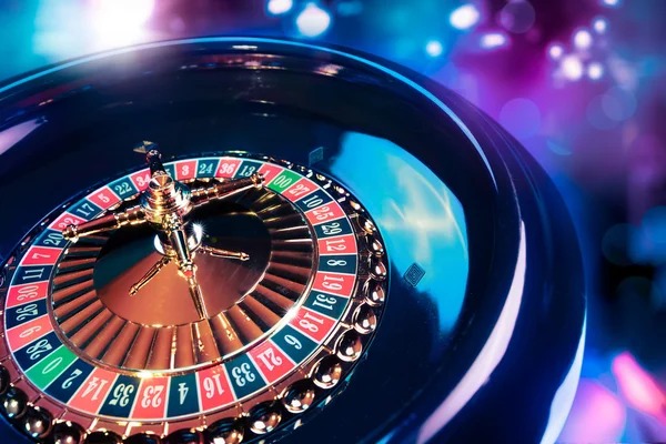 VIP Roulette live-dealer table with multiple camera angles and real-time spin display